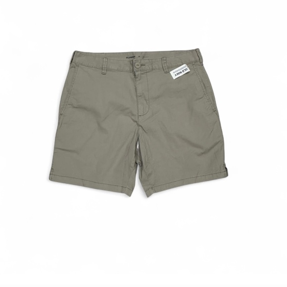 NWT Old Navy Men’s Tan Chino Built-In Flex Shorts Size 32 - Picture 1 of 5